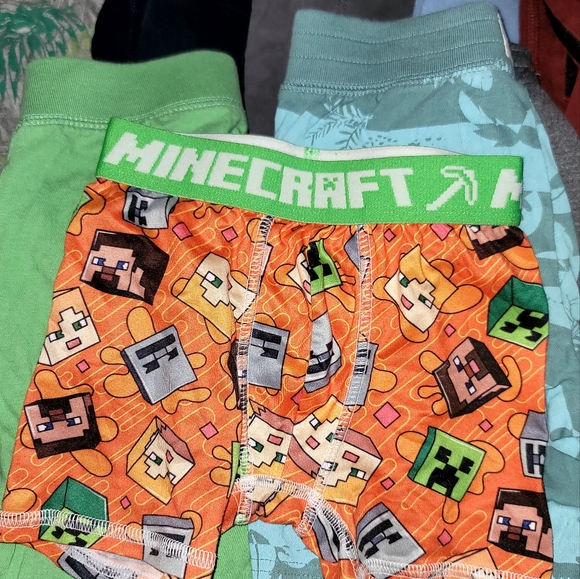 Bundle of Boys Long Pants and Shorts Size 4 / 10pc set - Picture 4 of 7